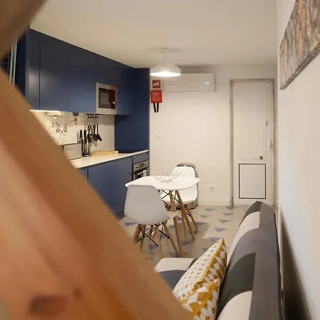 Flh Santa Catarina Typical Апартаменты Лиссабон